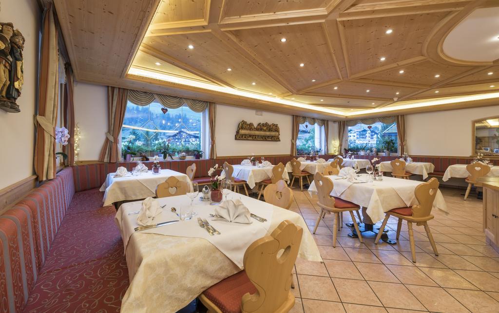 Hotel La Pineta Selva di Val Gardena Dış mekan fotoğraf